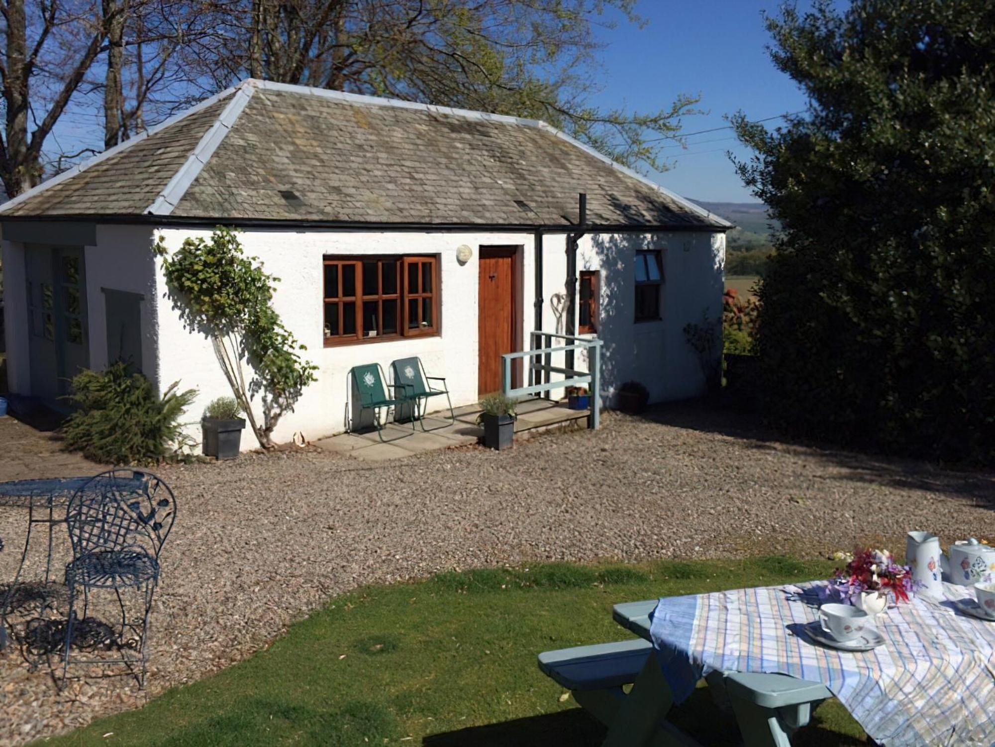 The Wee House Villa Muthill Exterior photo